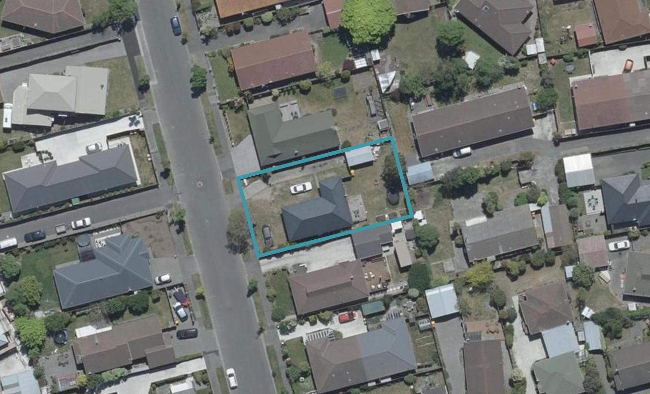 76 Royal Park Drive, Parklands, Christchurch - Carousel 1