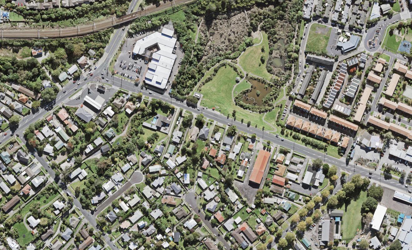 19 Margan Avenue, New Lynn, Auckland - Carousel 1