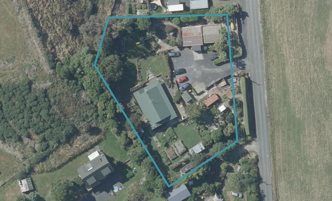 6 Creamery Road, Ocean View, Dunedin - Carousel 1