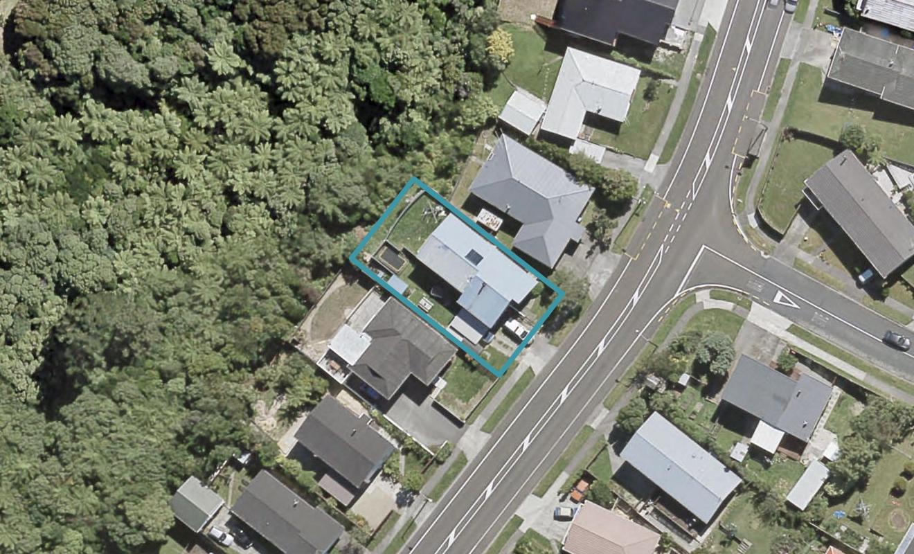 79 Major Drive, Kelson, Lower Hutt - Carousel 1