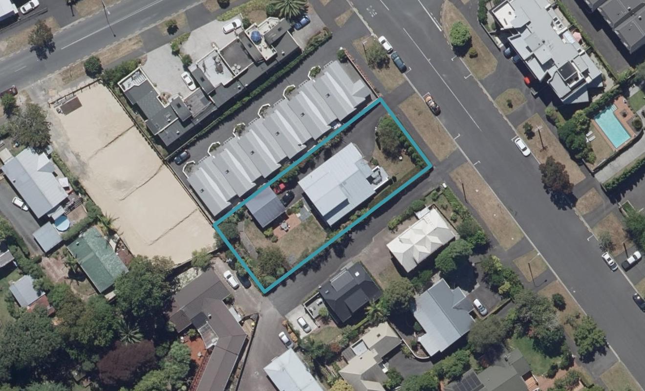 47 Anglesea Street, Hamilton Central, Hamilton - Carousel 1