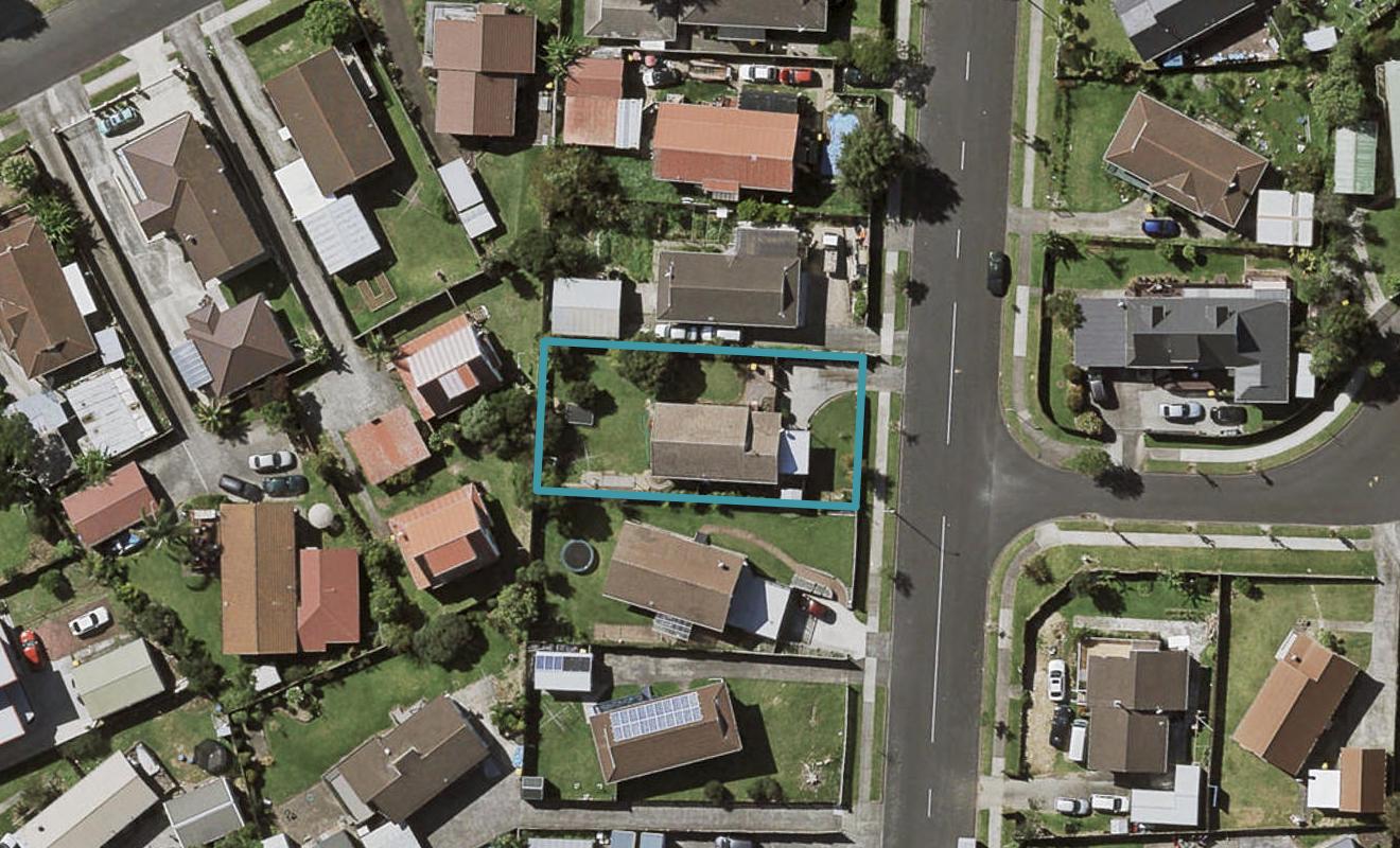 54 Charntay Avenue, Clover Park, Auckland - Carousel 1
