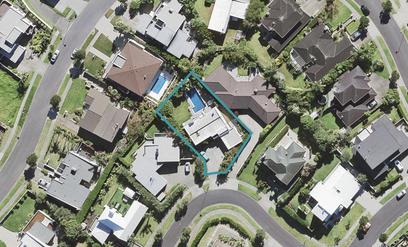 7 Rangi Avenue, Schnapper Rock, Auckland - Carousel 1