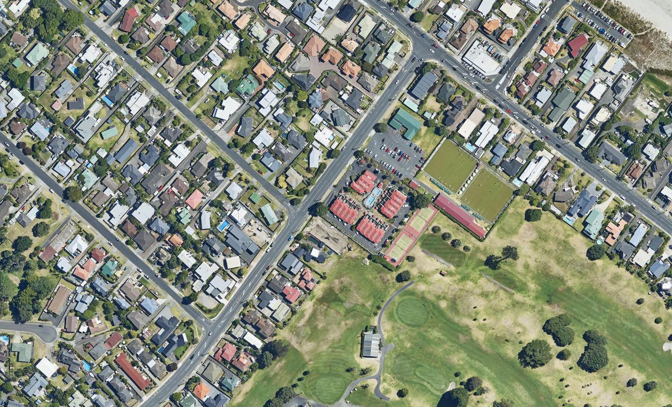 54 Golf Road, Mount Maunganui, Mount Maunganui - Carousel 1