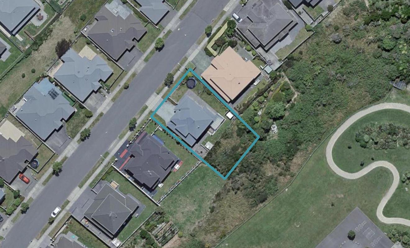68 Amesbury Drive, Churton Park, Wellington - Carousel 1