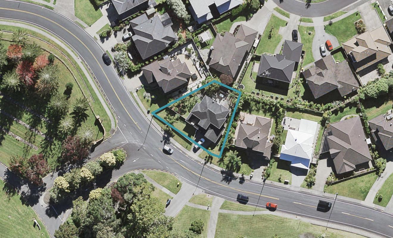 208 Schnapper Rock Road, Schnapper Rock, Auckland - Carousel 1