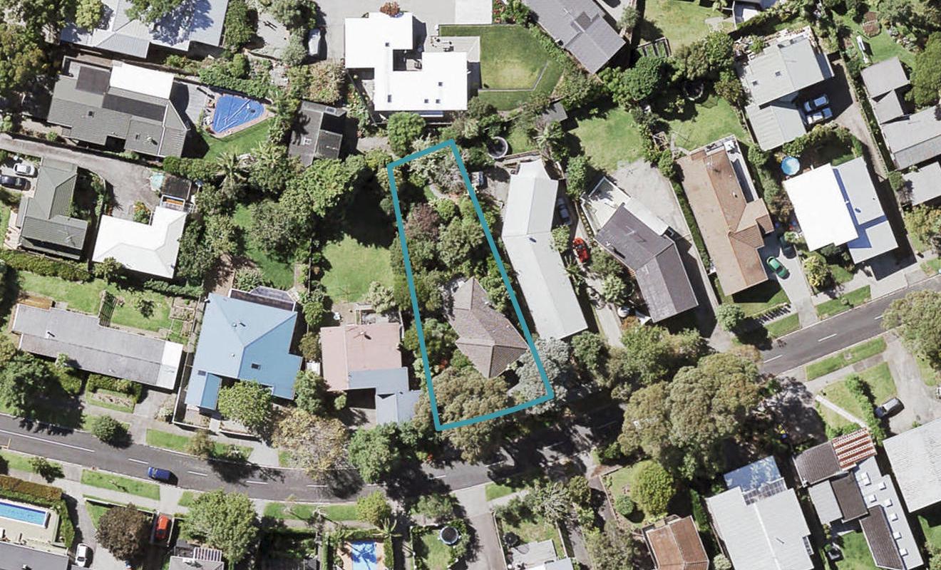 51 Pembroke Crescent, Glendowie, Auckland - Carousel 1
