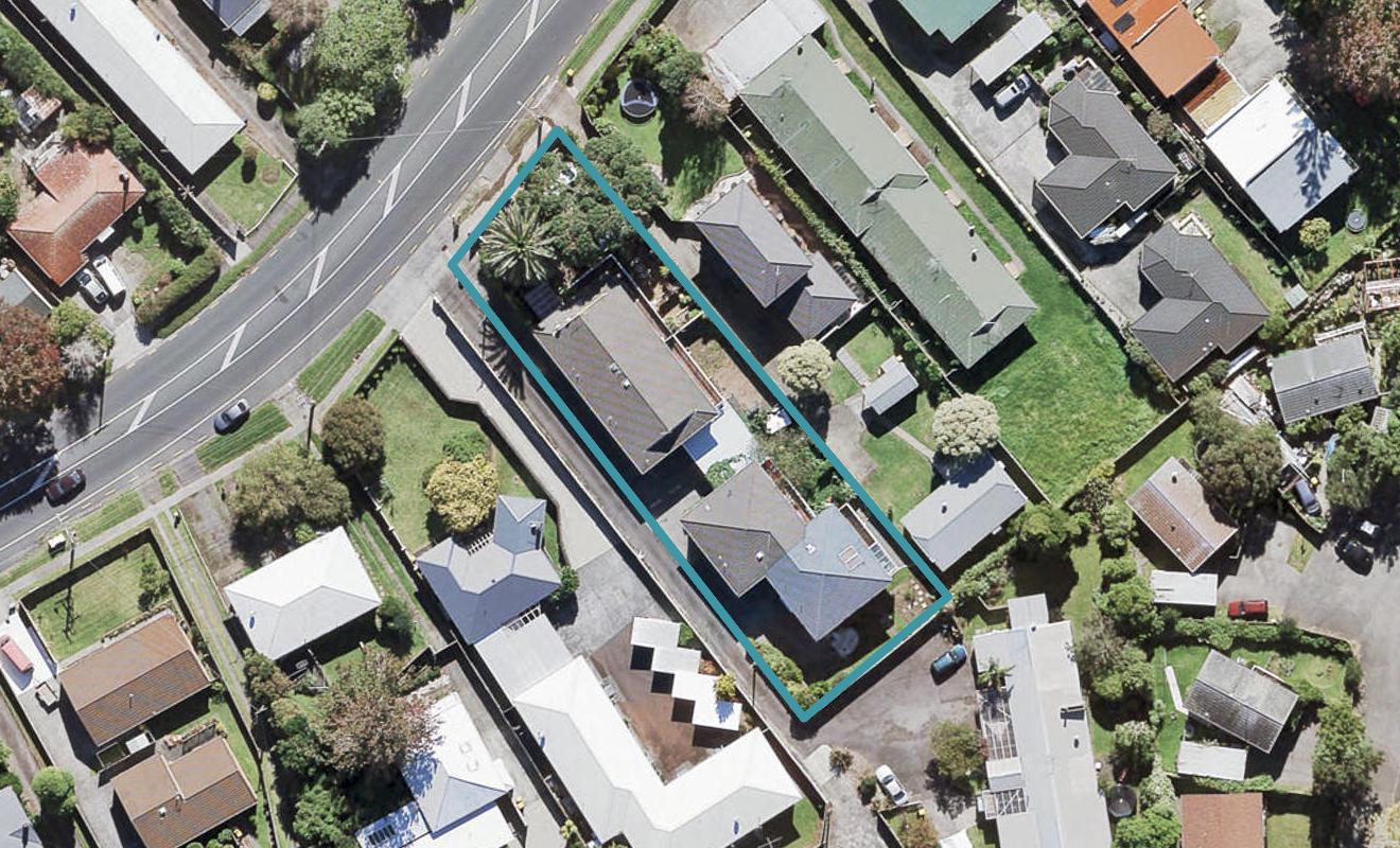 3/100 Titirangi Road, New Lynn, Auckland - Carousel 1