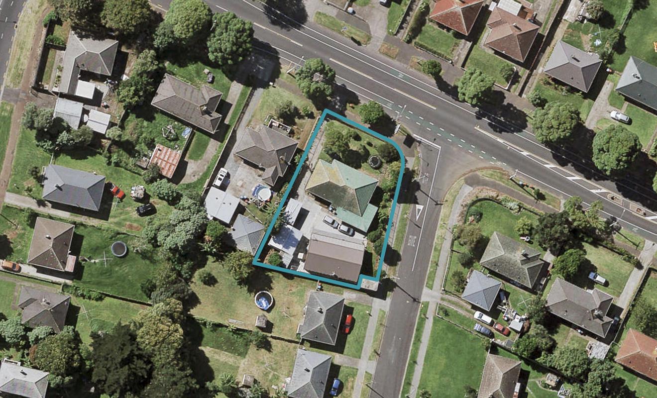 217 Tripoli Road, Point England, Auckland - Carousel 1