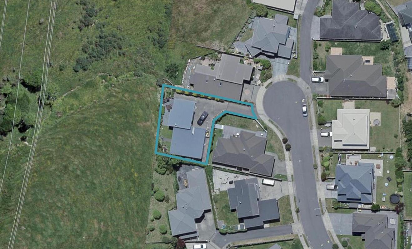 15 Yarnbrook Grove, Churton Park, Wellington - Carousel 1