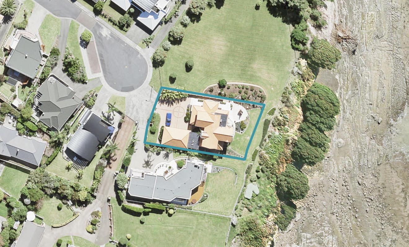 21 Spinnaker Point, Manly, Whangaparaoa - Carousel 1