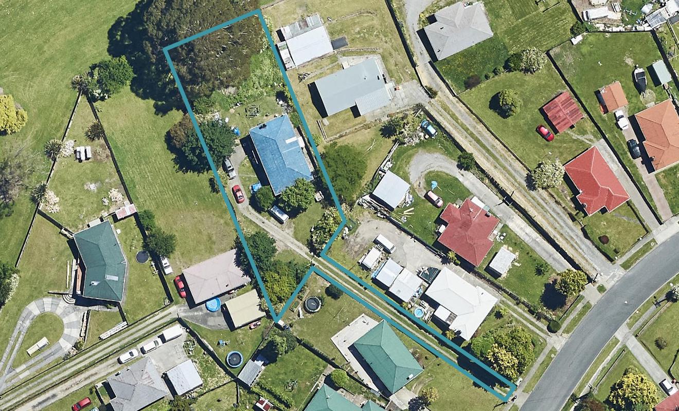 72 Meadowbank Crescent, Fordlands, Rotorua - Carousel 1
