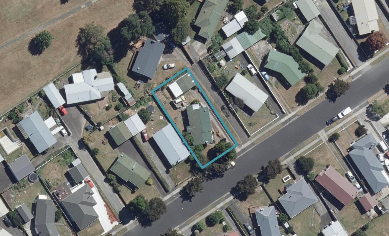 22 Rosalind Street, Deanwell, Hamilton - Carousel 1