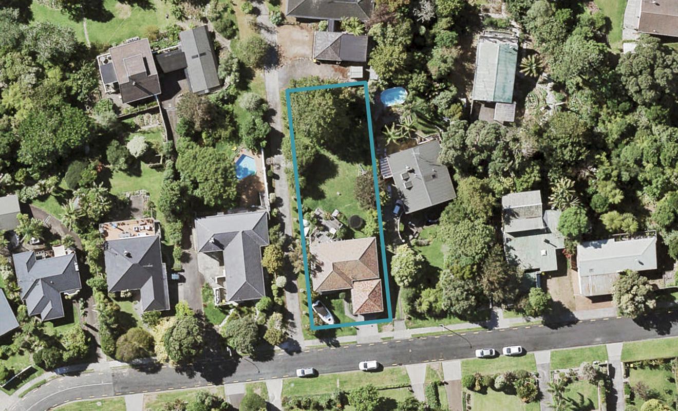 43 Evelyn Road, Cockle Bay, Auckland - Carousel 1