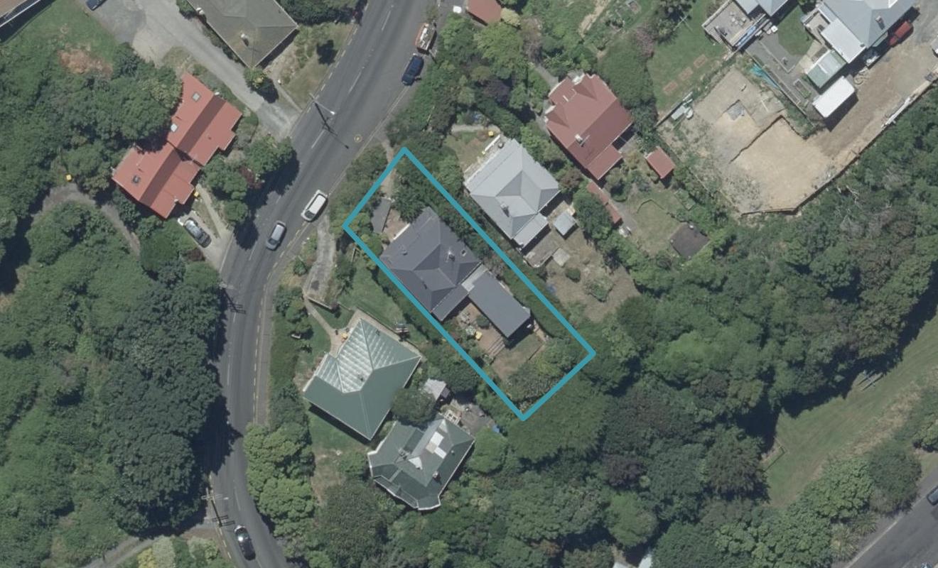 18 Fea Street, Dalmore, Dunedin - Carousel 1