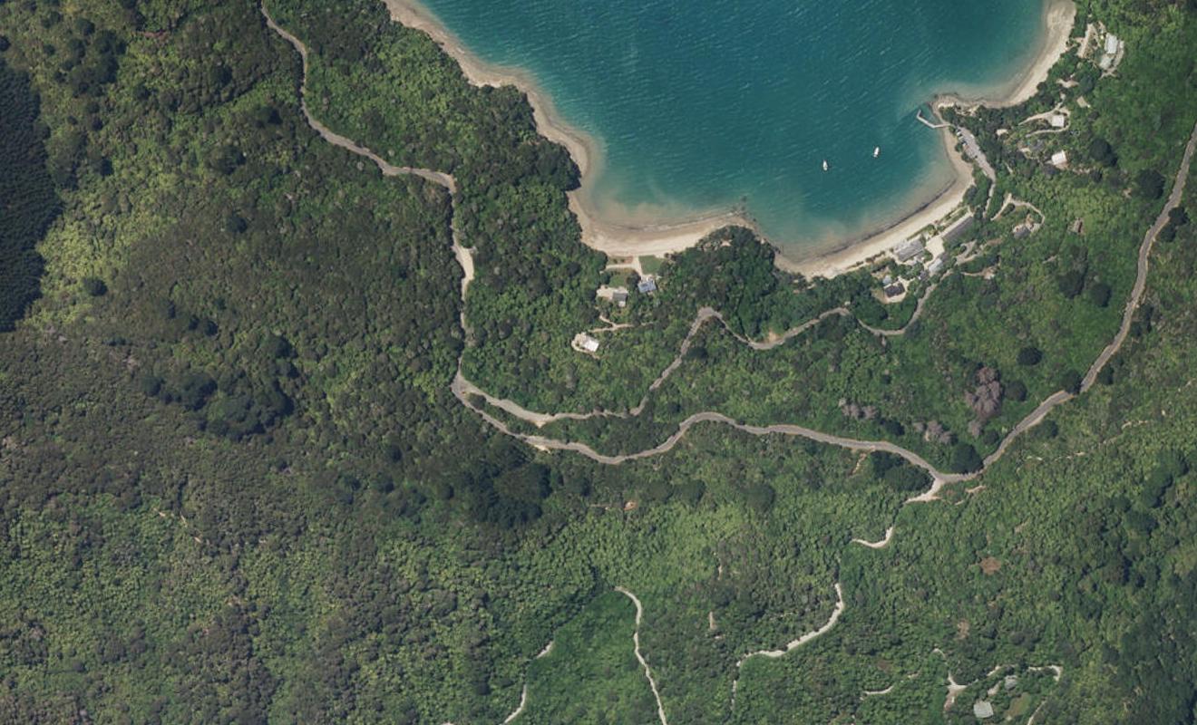35 Te Mahia Road, TE MAHIA - Carousel 1