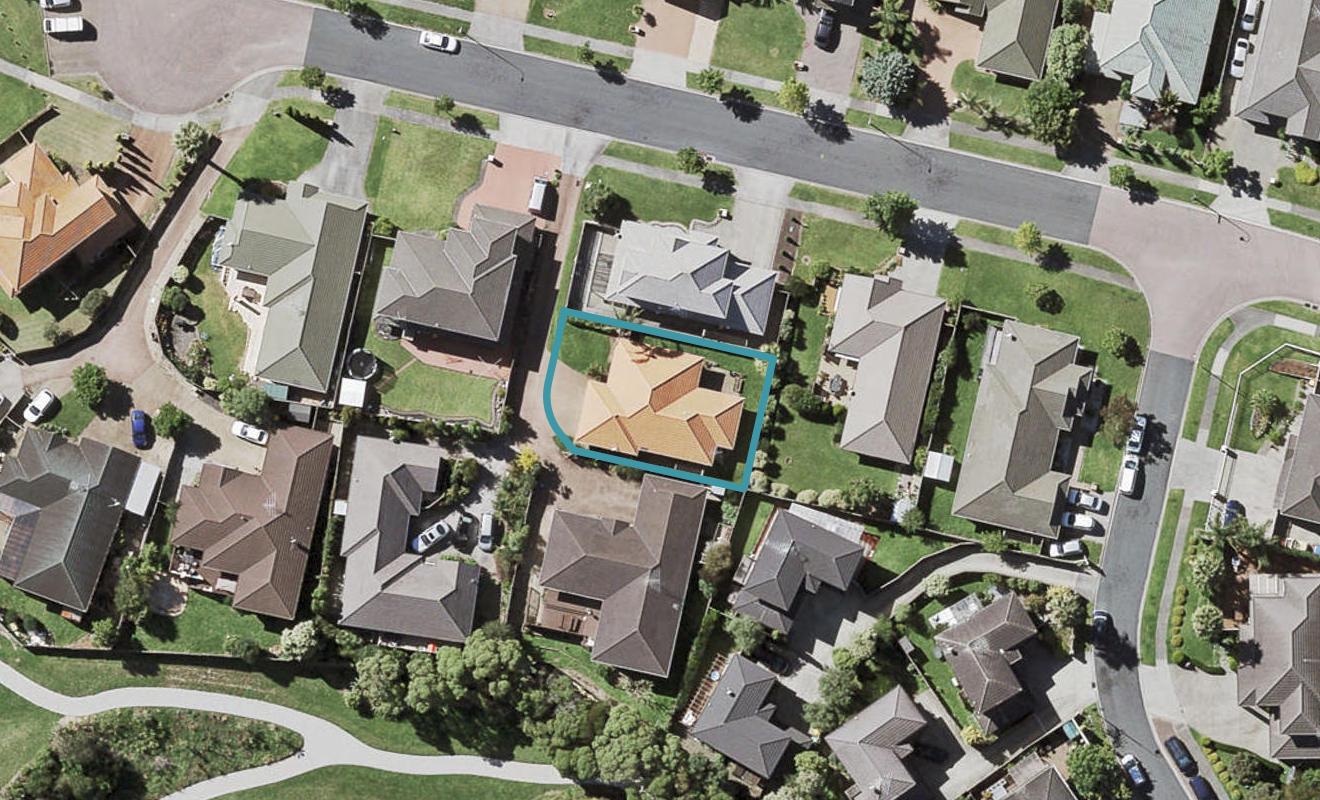 36 Corta Bella Place, Golflands, Auckland - Carousel 1