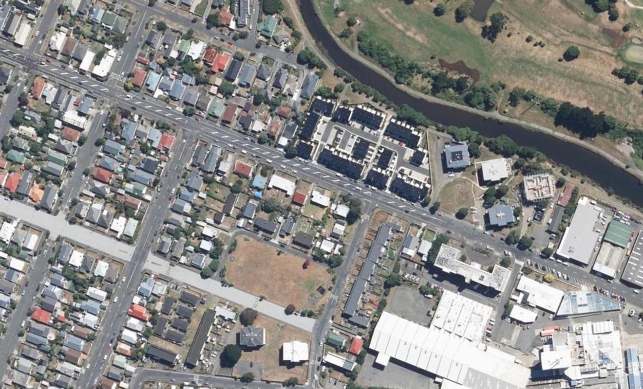8/466 Jackson Street, Petone, Lower Hutt - Carousel 1