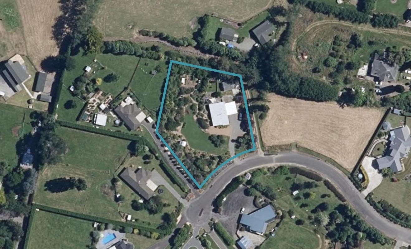 16 Grande View Terrace, Ohau, Levin - Carousel 1