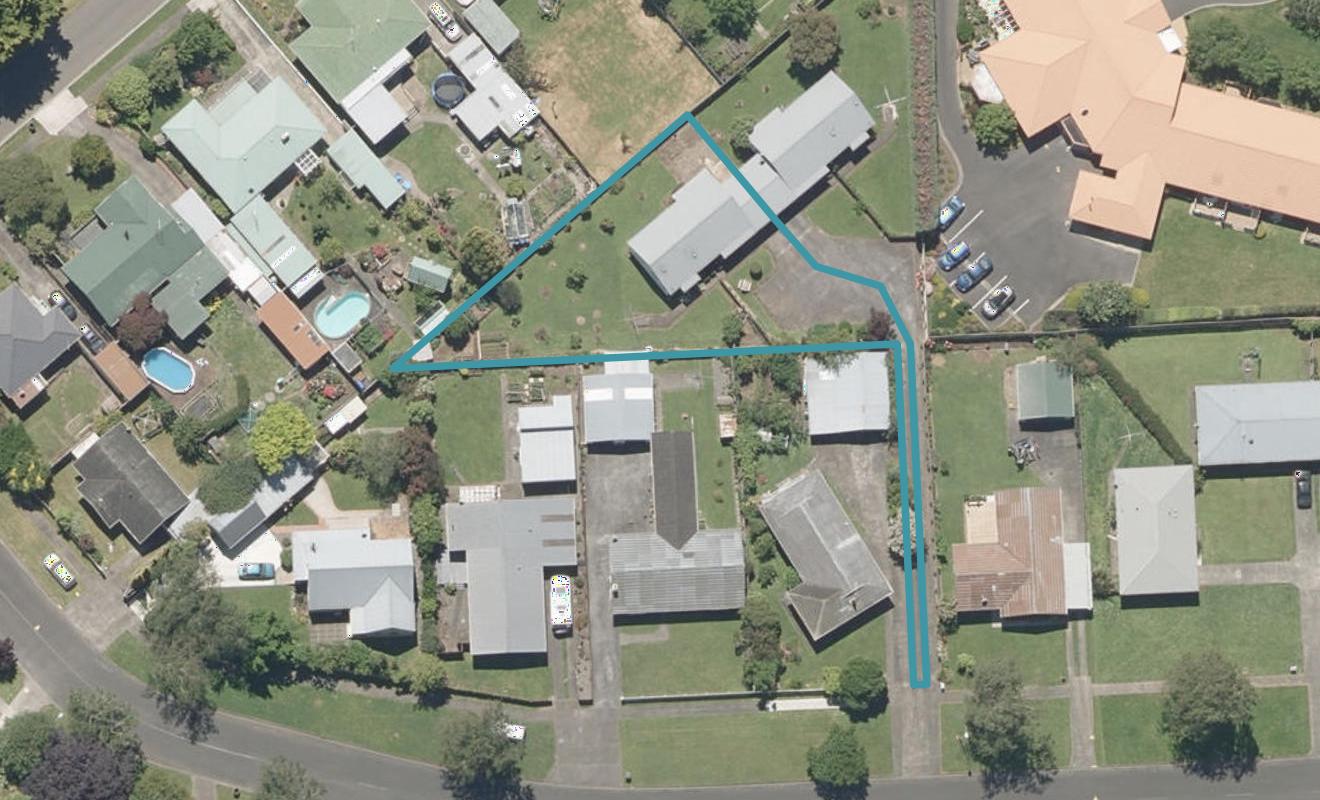 9A Hackett Street, Whanganui East, Whanganui - Carousel 1