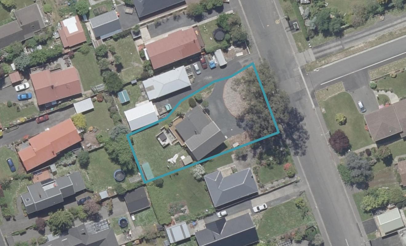 100 North Taieri Road, Abbotsford, Dunedin - Carousel 1