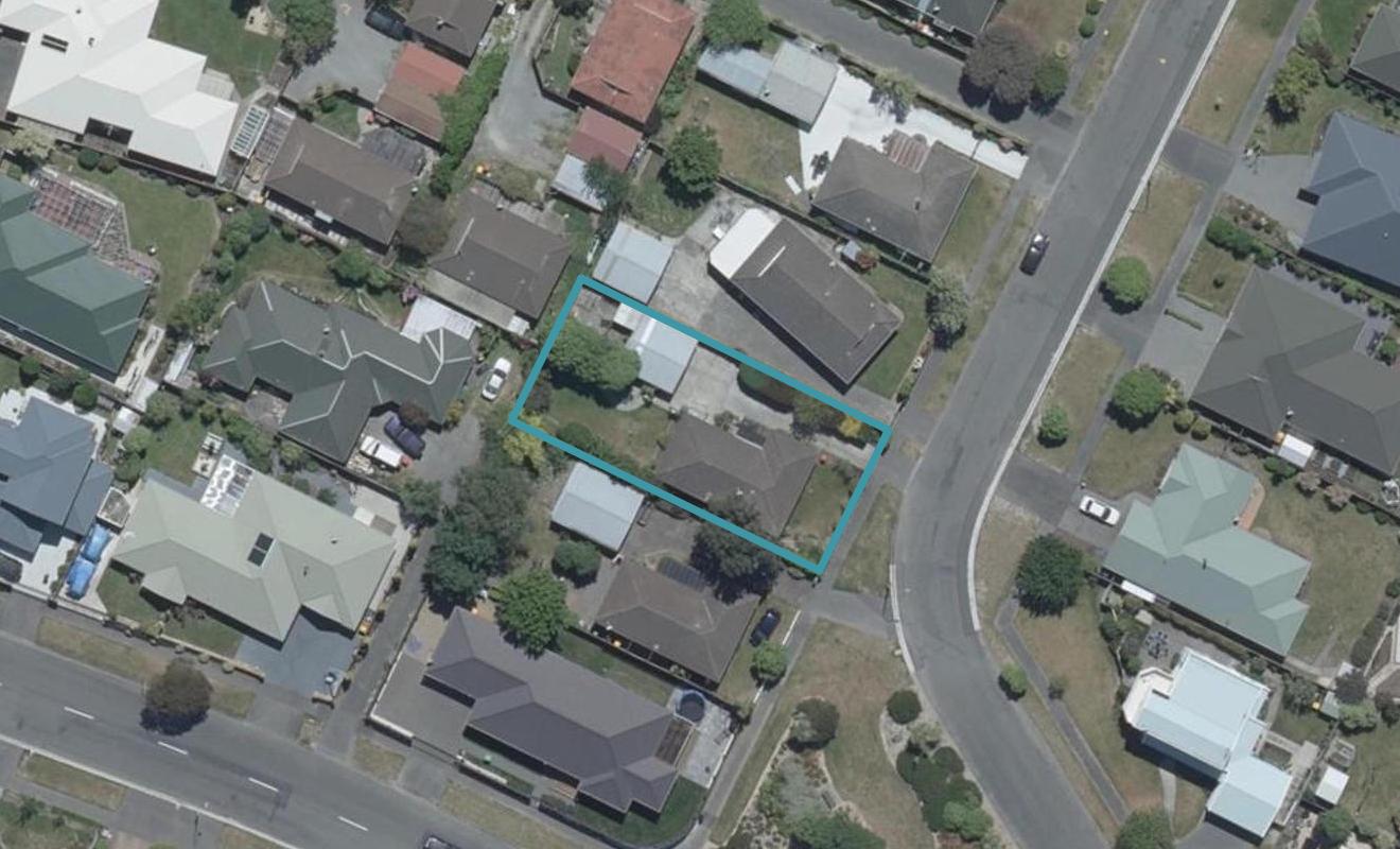 122 Inwoods Close, Parklands, Christchurch - Carousel 1