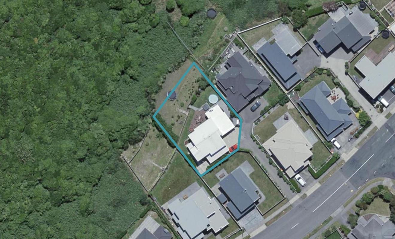 196 Westchester Drive, Churton Park, Wellington - Carousel 1