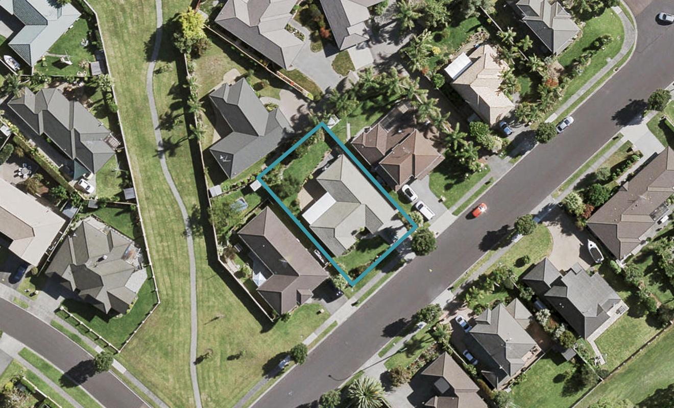 84 Longford Park Drive, Takanini, Auckland - Carousel 1