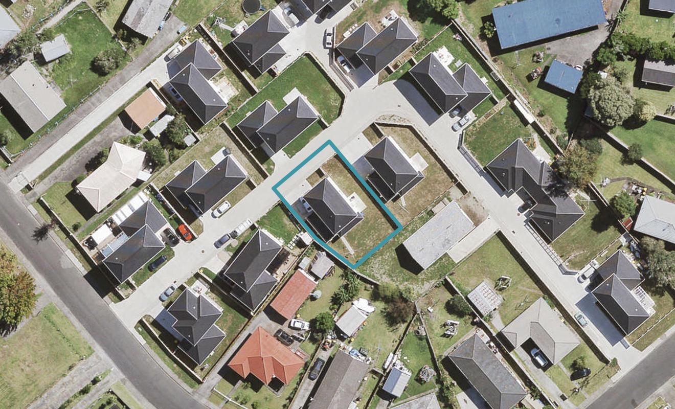 6 Waitoro Lane, Henderson, Auckland - Carousel 1