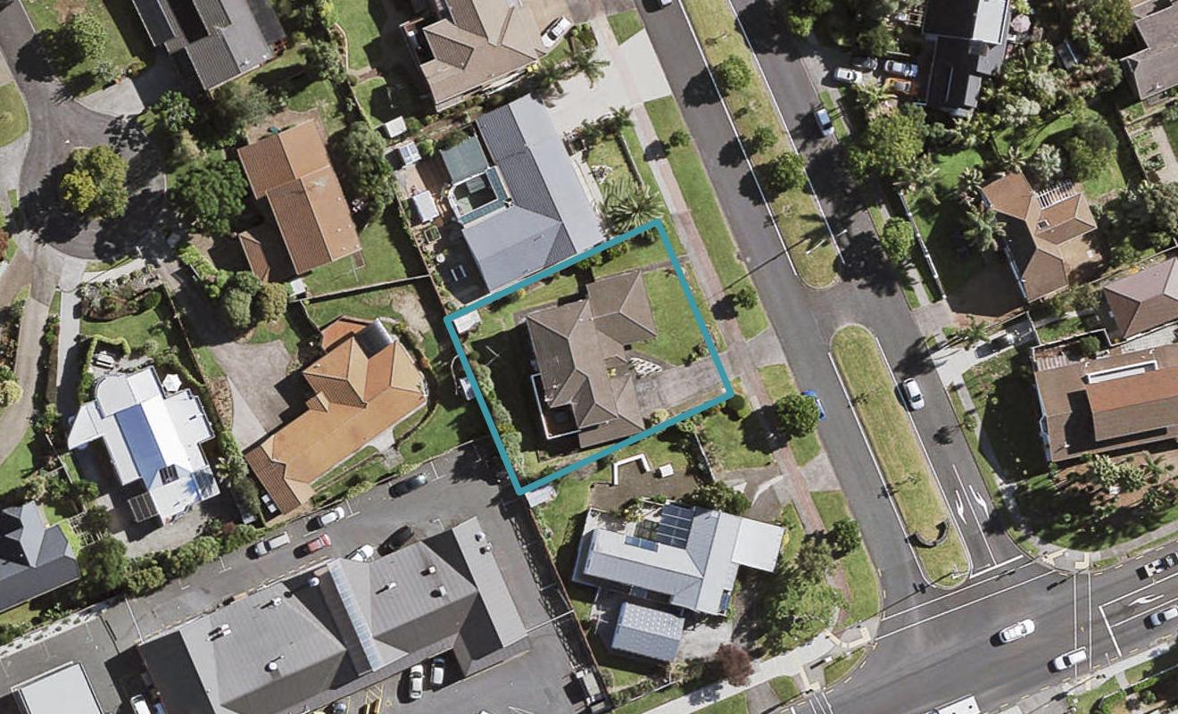 4 Charles Prevost Drive, The Gardens, Auckland - Carousel 1