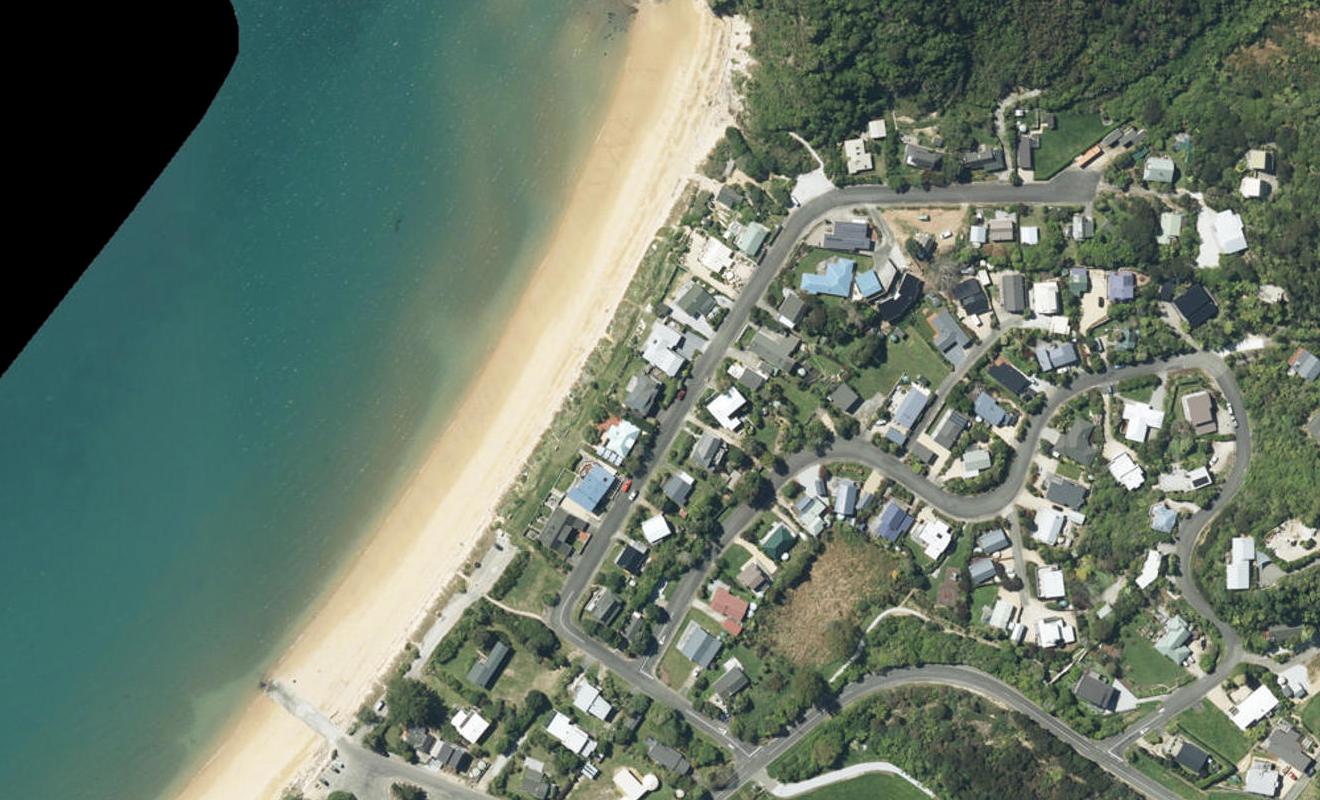 19 Cornwall Place, Tata Beach - Carousel 1