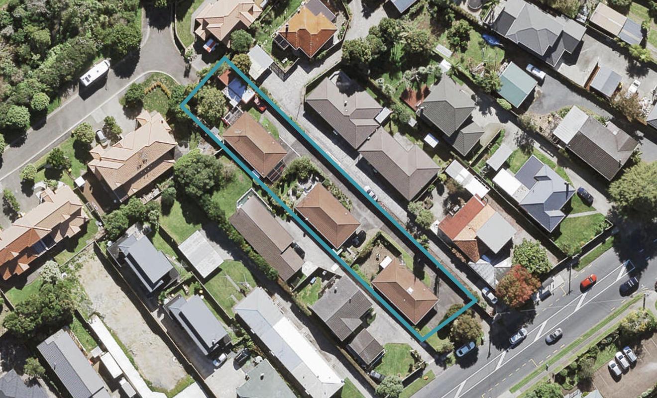 1/41A Titirangi Road, New Lynn, Auckland - Carousel 1