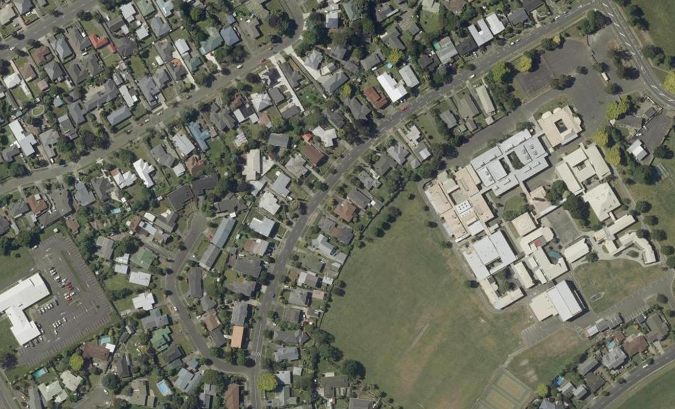 41 Wikiriwhi Crescent, Awapuni, Palmerston North - Carousel 1