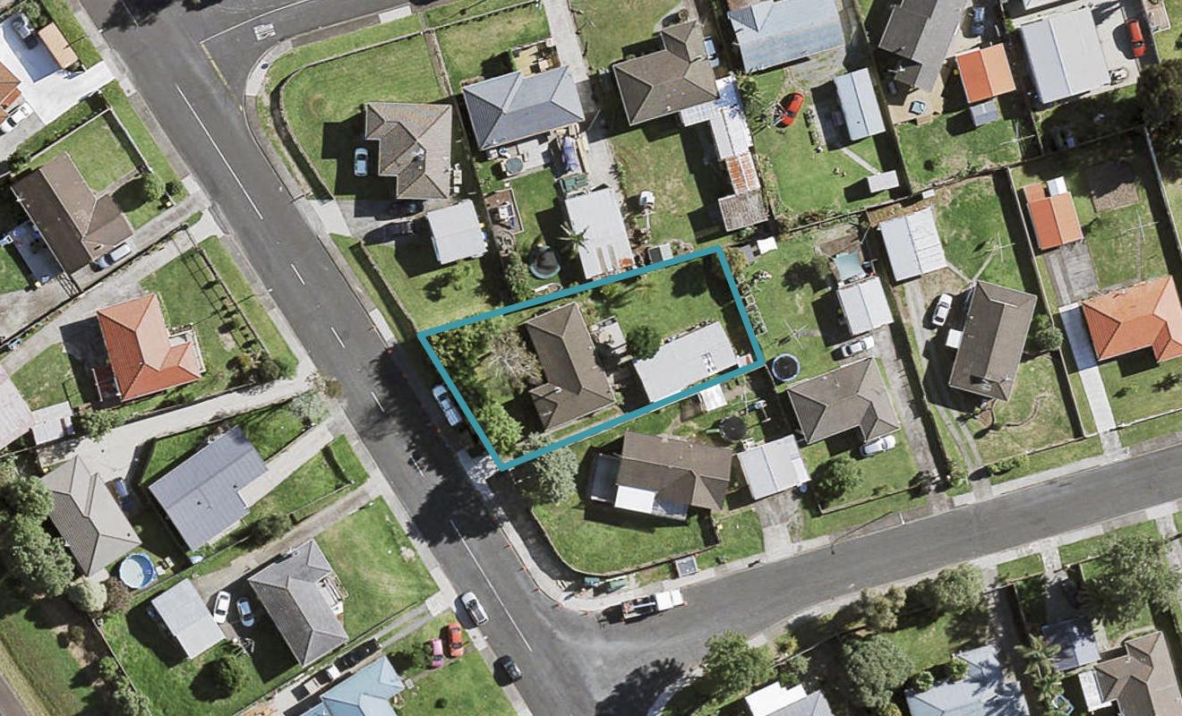 110 Chichester Drive, Rosehill, Papakura - Carousel 1