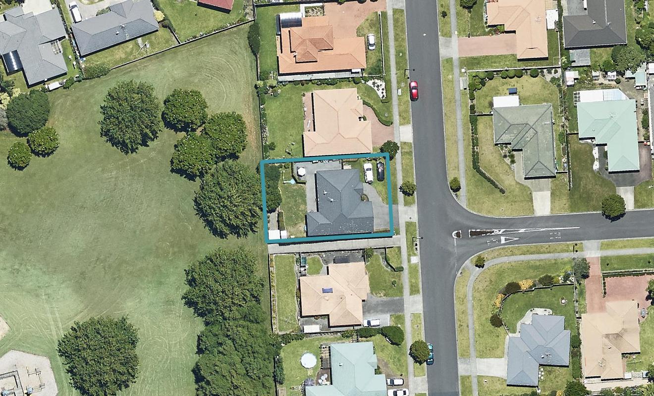 16 Kestrel Avenue, Welcome Bay, Tauranga - Carousel 1