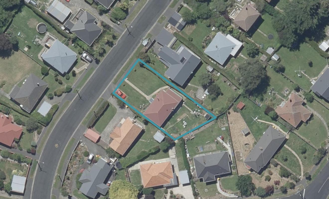 10 Strathearn Avenue, Wakari, Dunedin - Carousel 1