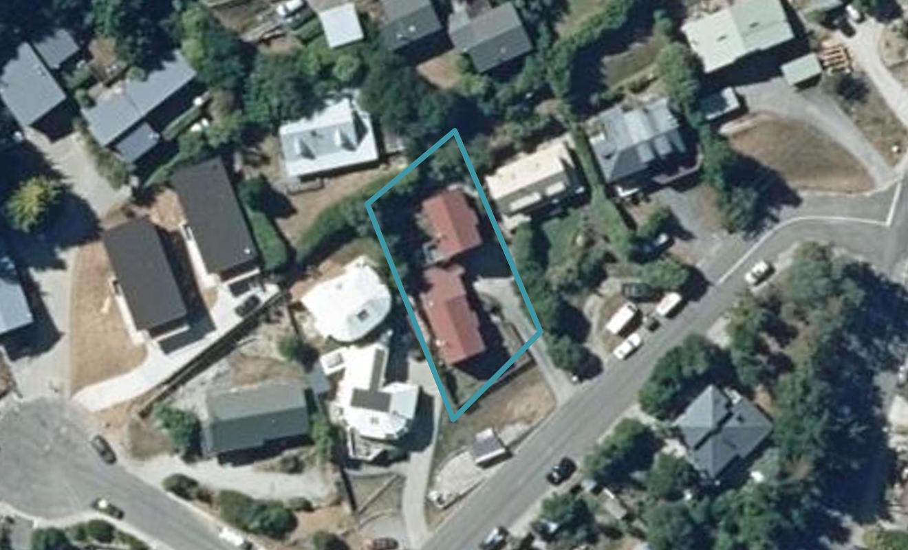 5 Arawata Terrace, Fernhill, Queenstown - Carousel 1