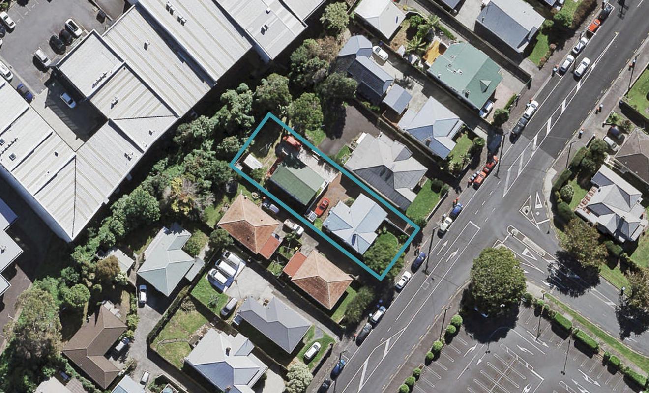 51A Morningside Drive, Mount Albert, Auckland - Carousel 1