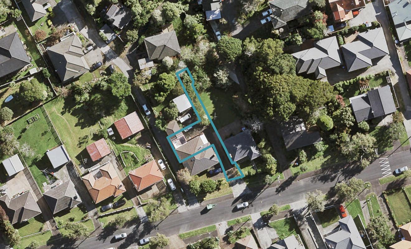 20B Batkin Road, New Windsor, Auckland - Carousel 1