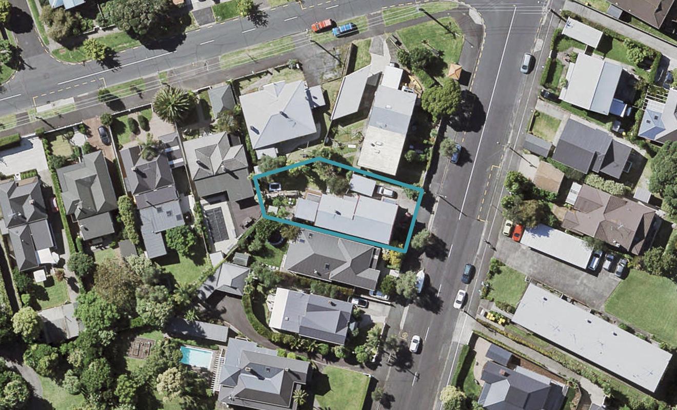 65 Vauxhall Road, Devonport, Auckland - Carousel 1