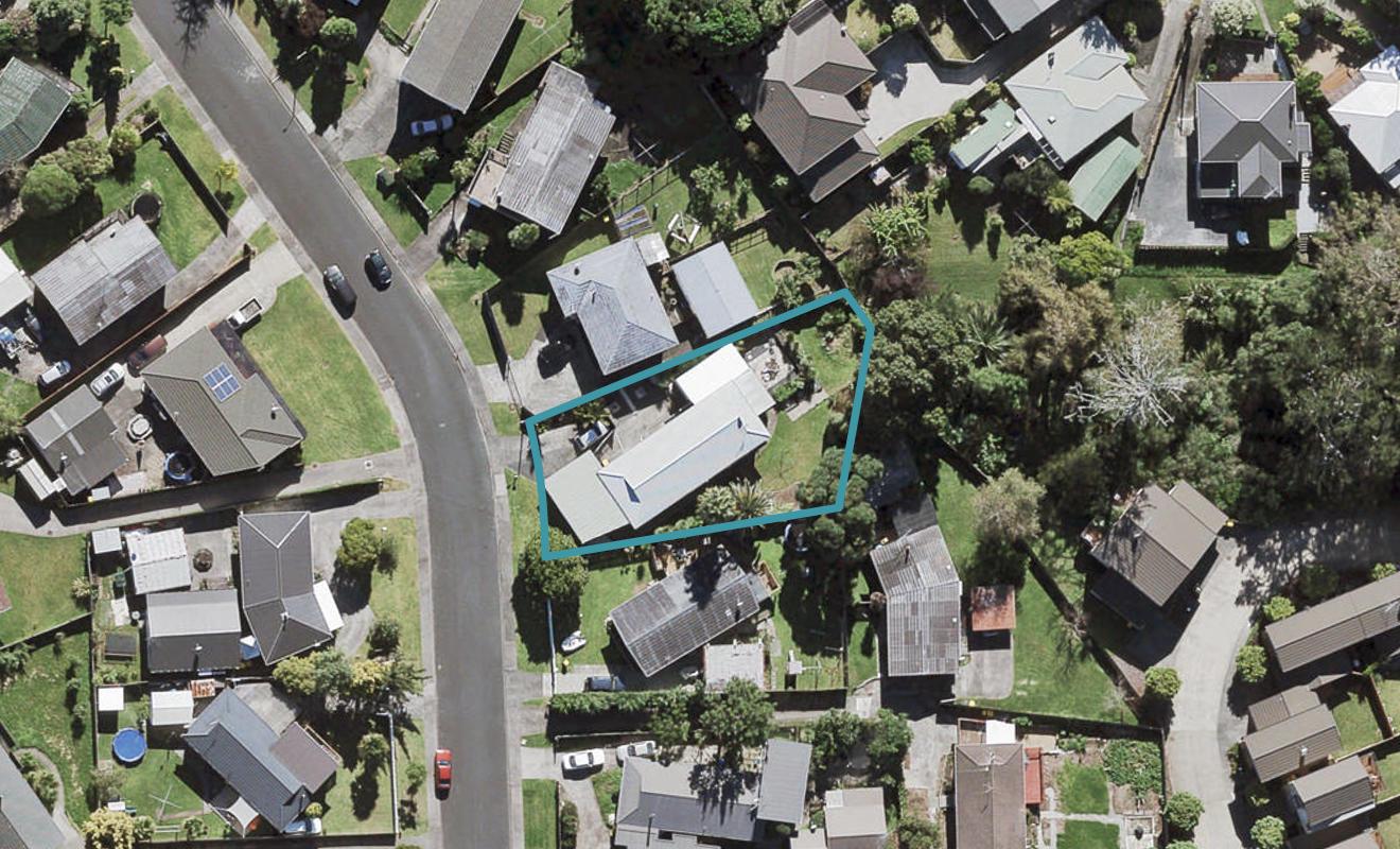 36 Glynnbrooke Street, Te Atatu South, Auckland - Carousel 1