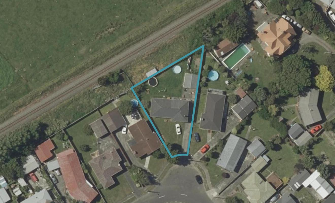 69 Sutherland Crescent, Westbrook, Palmerston North - Carousel 1
