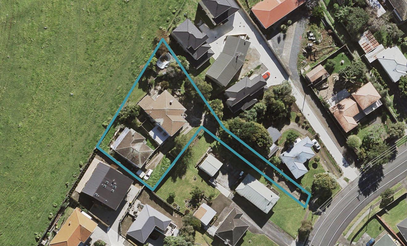 1/48 Mountain Road, Mangere Bridge, Auckland - Carousel 1