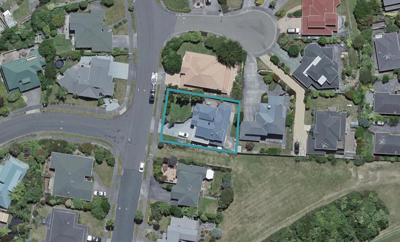 66 Abilene Crescent, Churton Park, Wellington - Carousel 1