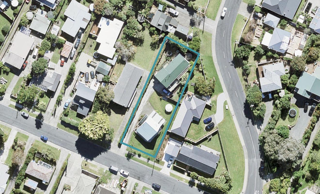 17A Zealandia Road, Manly, Whangaparaoa - Carousel 1