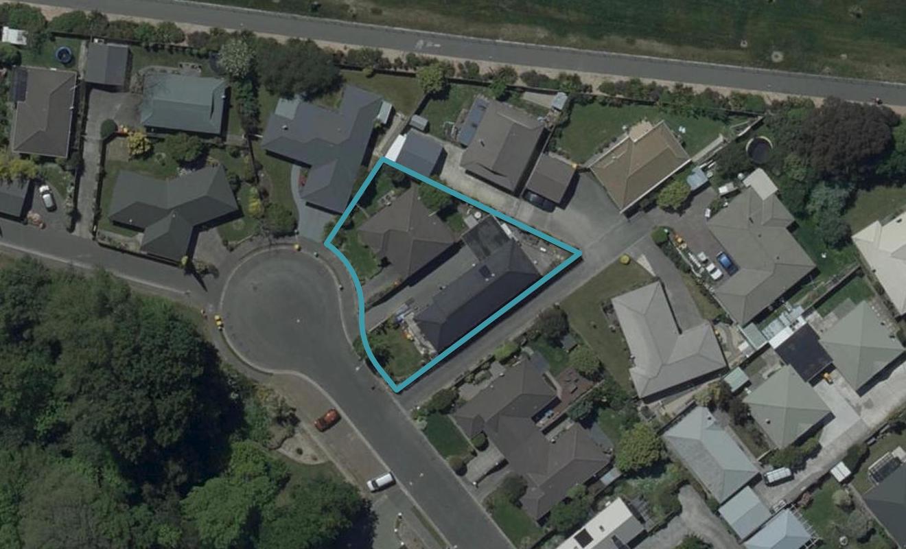 2/14 Leith Place, Spreydon, Christchurch - Carousel 1