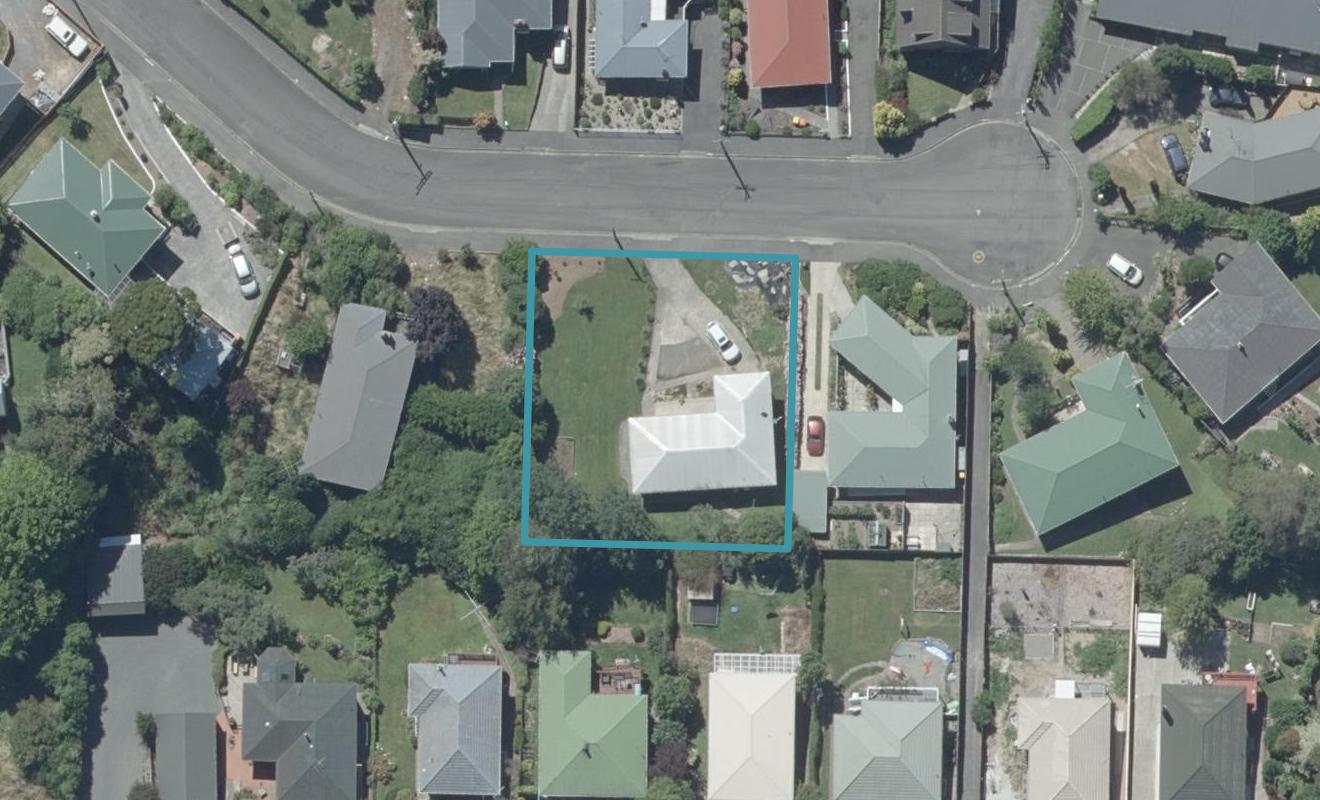 12 Colquhoun Street, Glenross, Dunedin - Carousel 1
