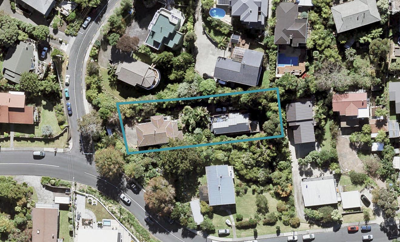 1/1 Oban Road, Browns Bay, Auckland - Carousel 1