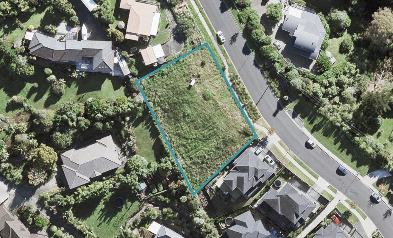102 Rising Parade, Fairview Heights, Auckland - Carousel 1