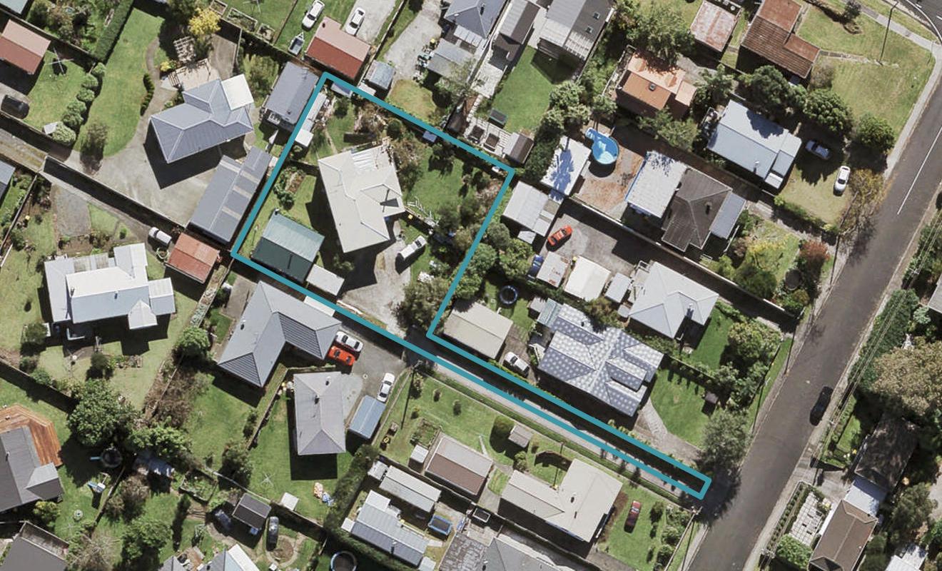 11 Sullivan Avenue, Mangere Bridge, Auckland - Carousel 1